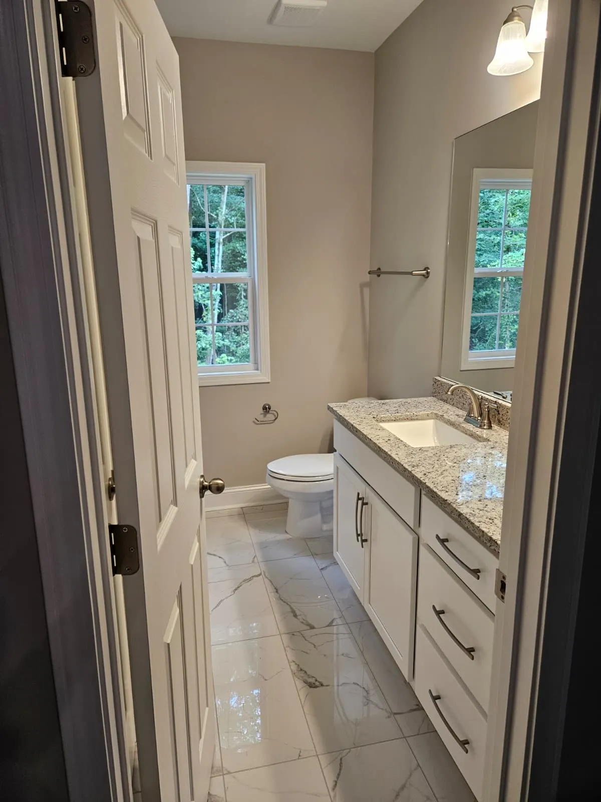 Finished interior space by Peters Prestigious Properties Inc.
